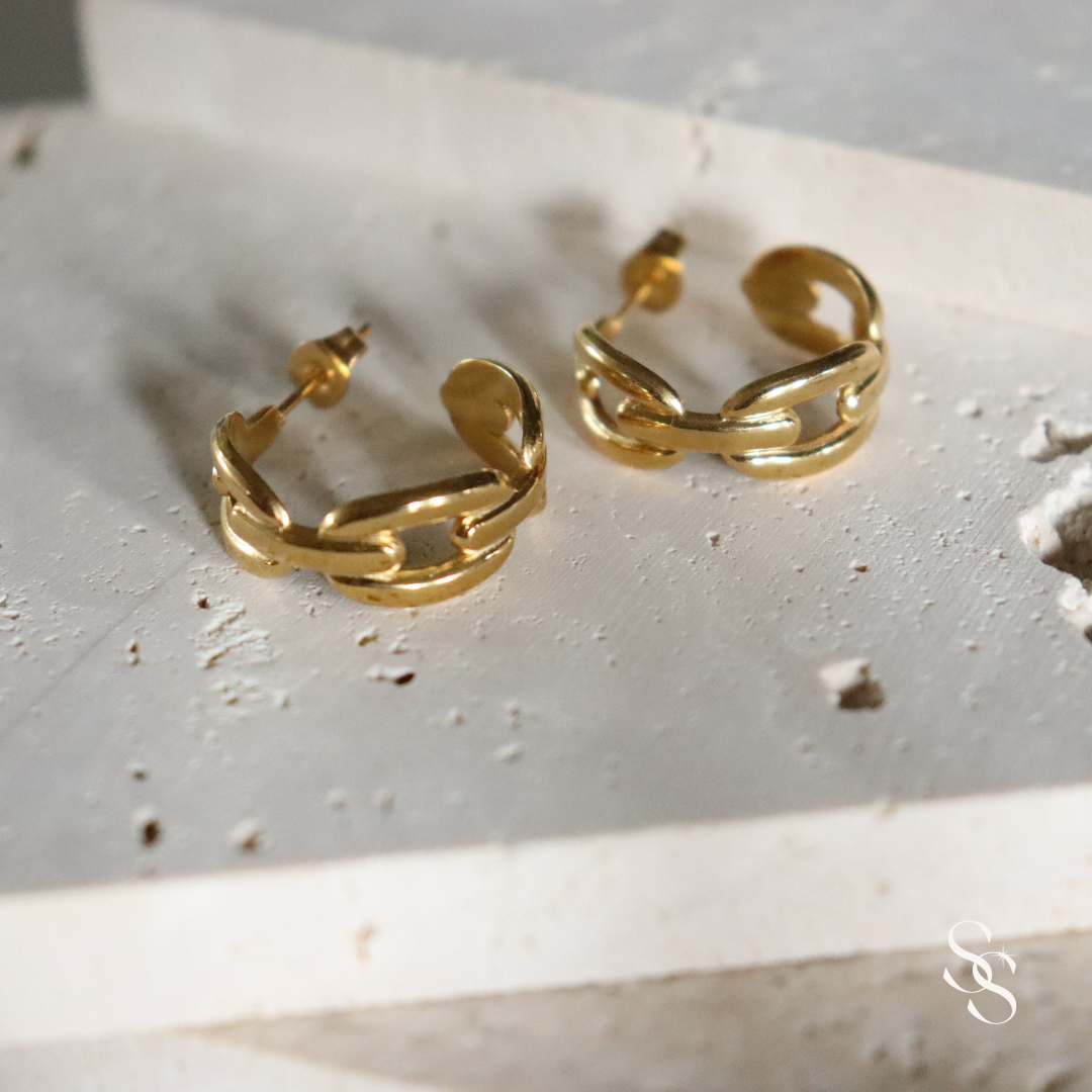 Link Me Gold Hoop Earrings
