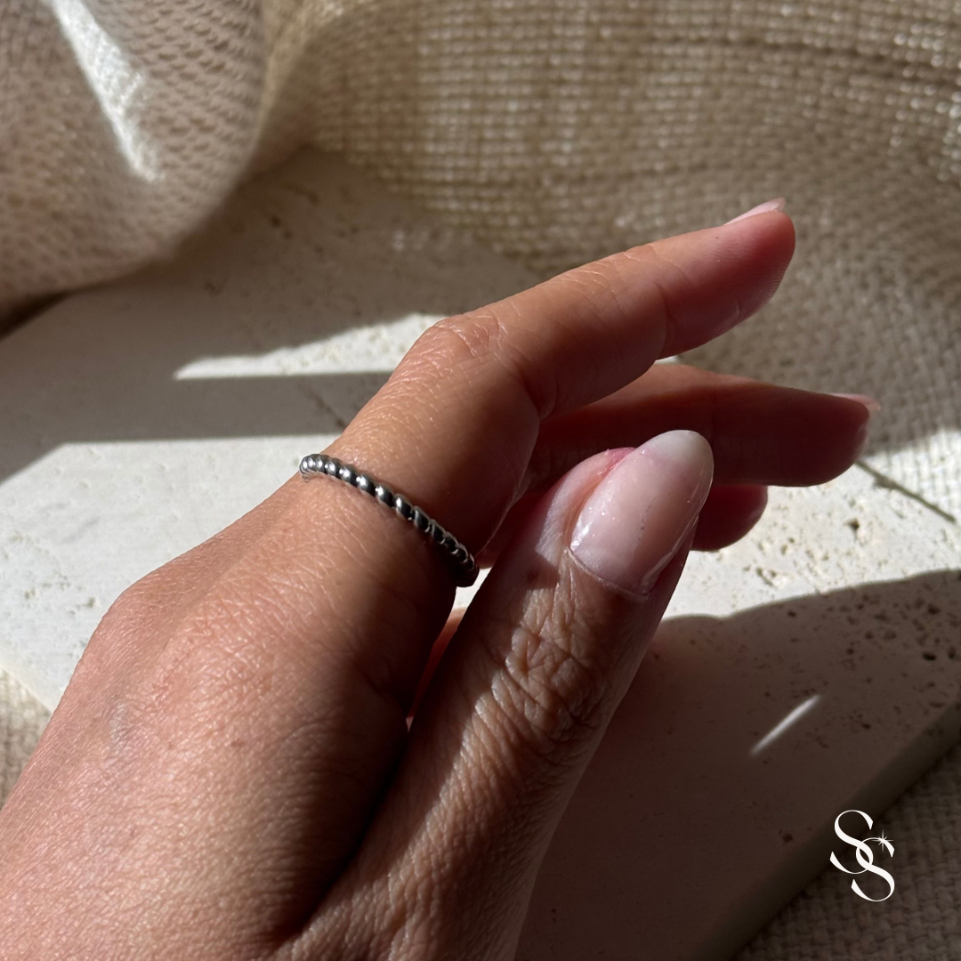 Everly Ring