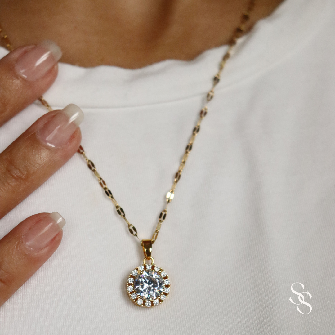 Timeless Diamond Glow Necklace