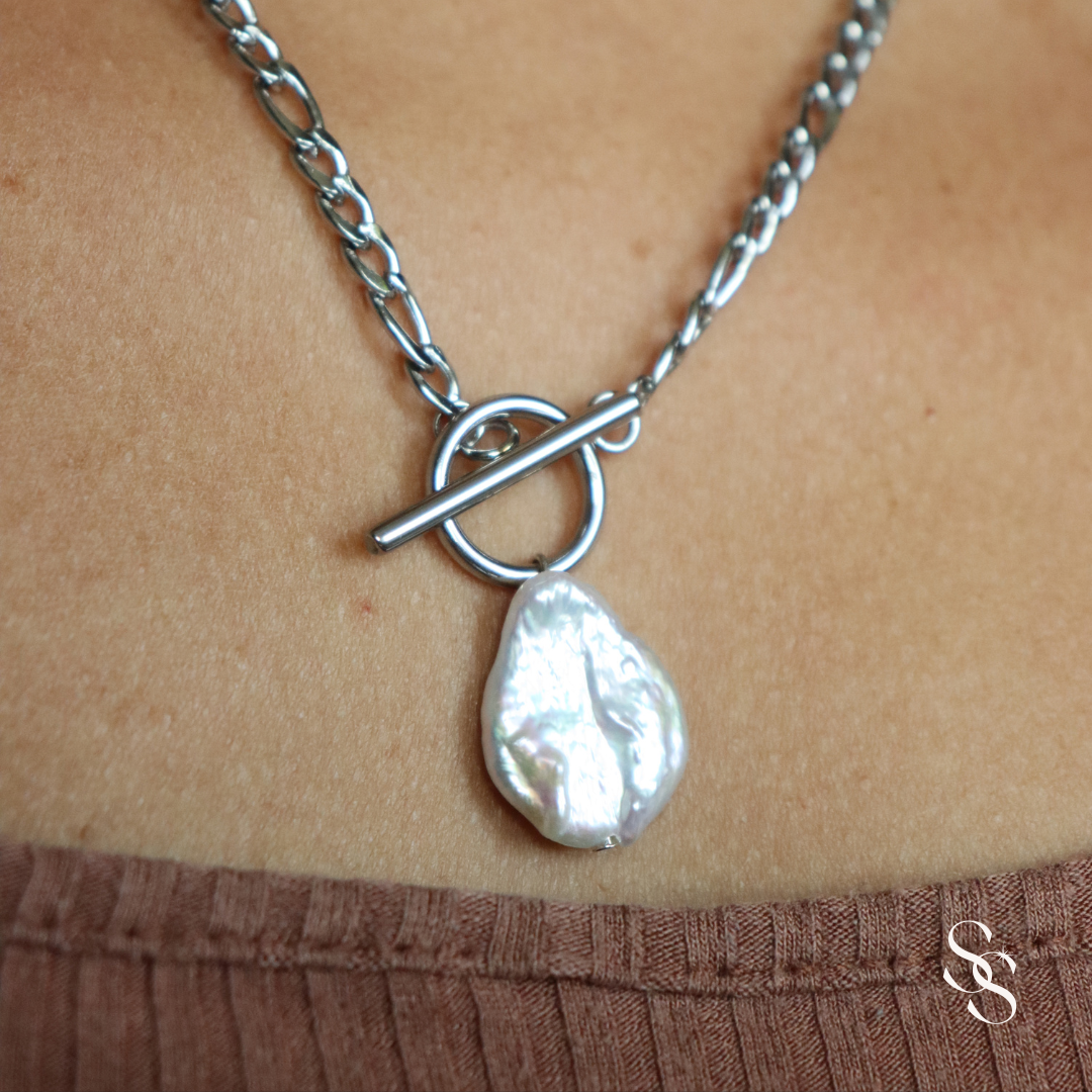 Pearl Droplet Link Necklace