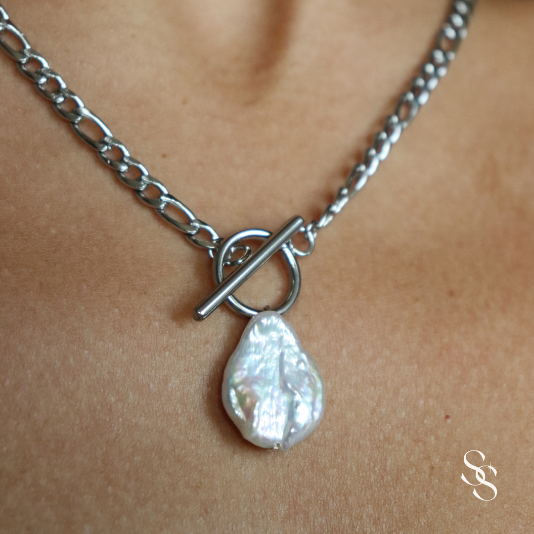 Pearl Droplet Link Necklace