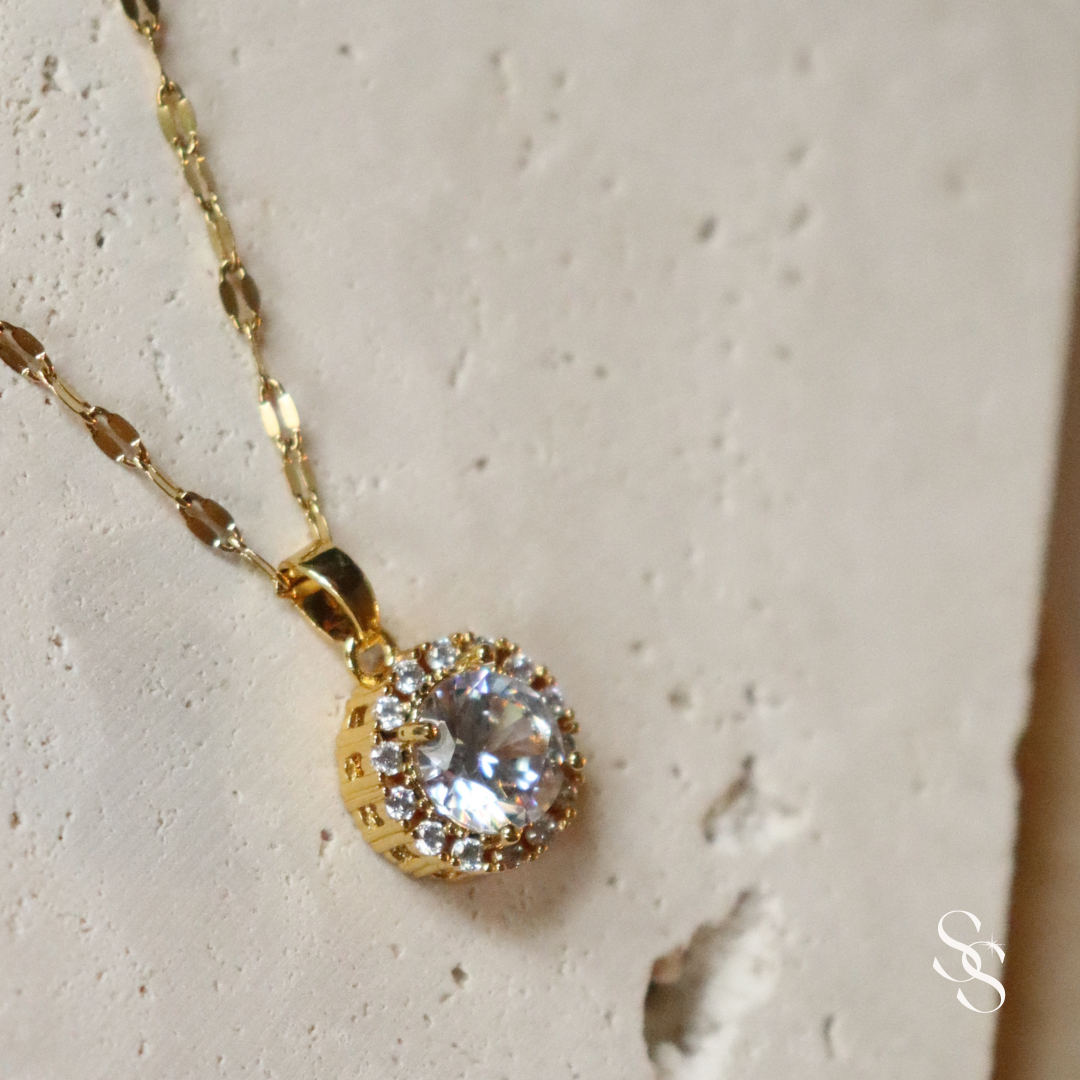 Timeless Diamond Glow Necklace