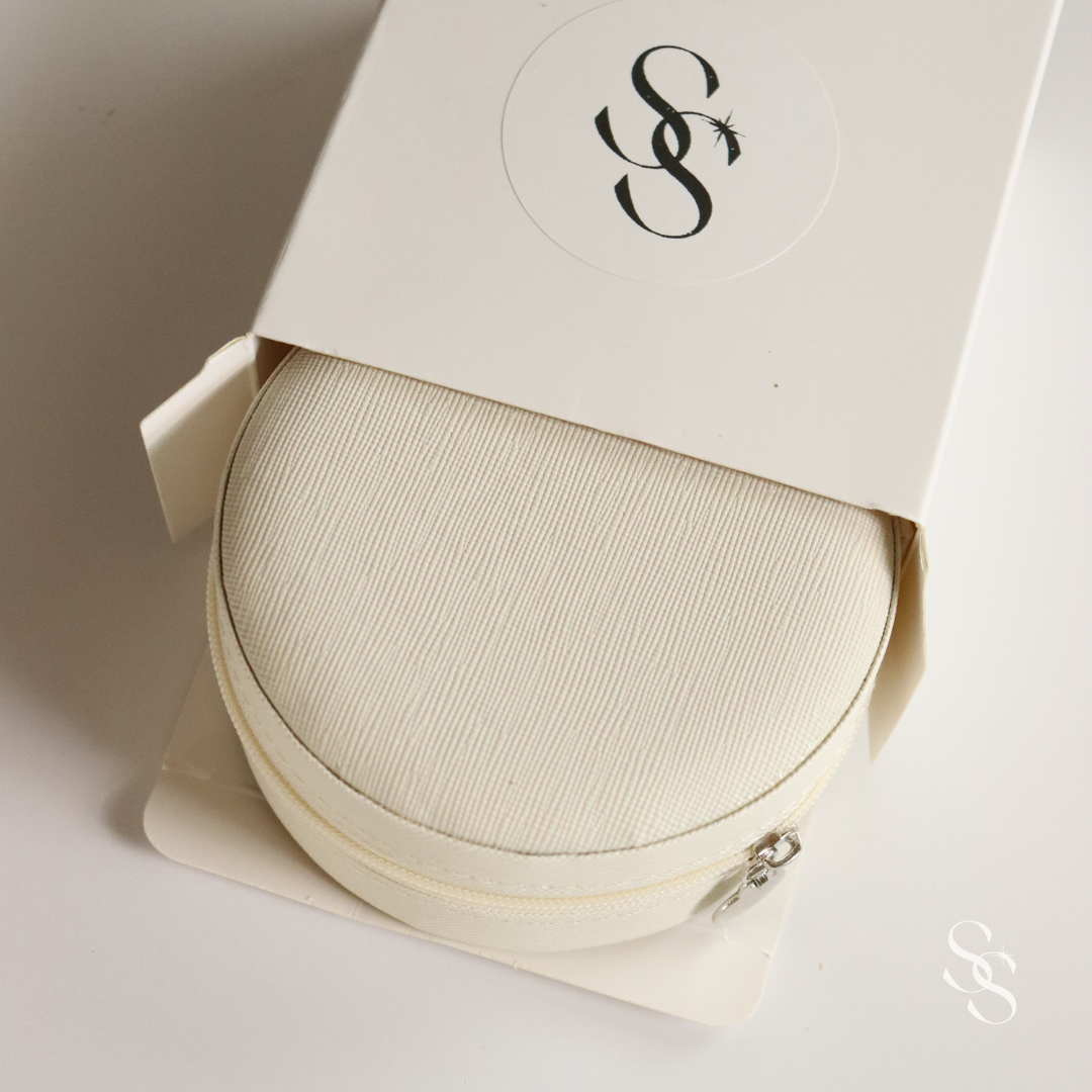 The Travel Jewelry Case