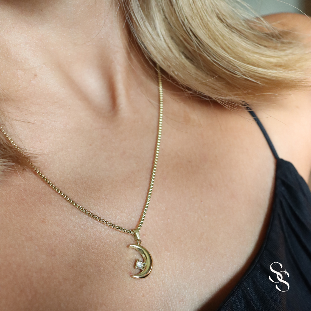Dazzling Crescent Necklace