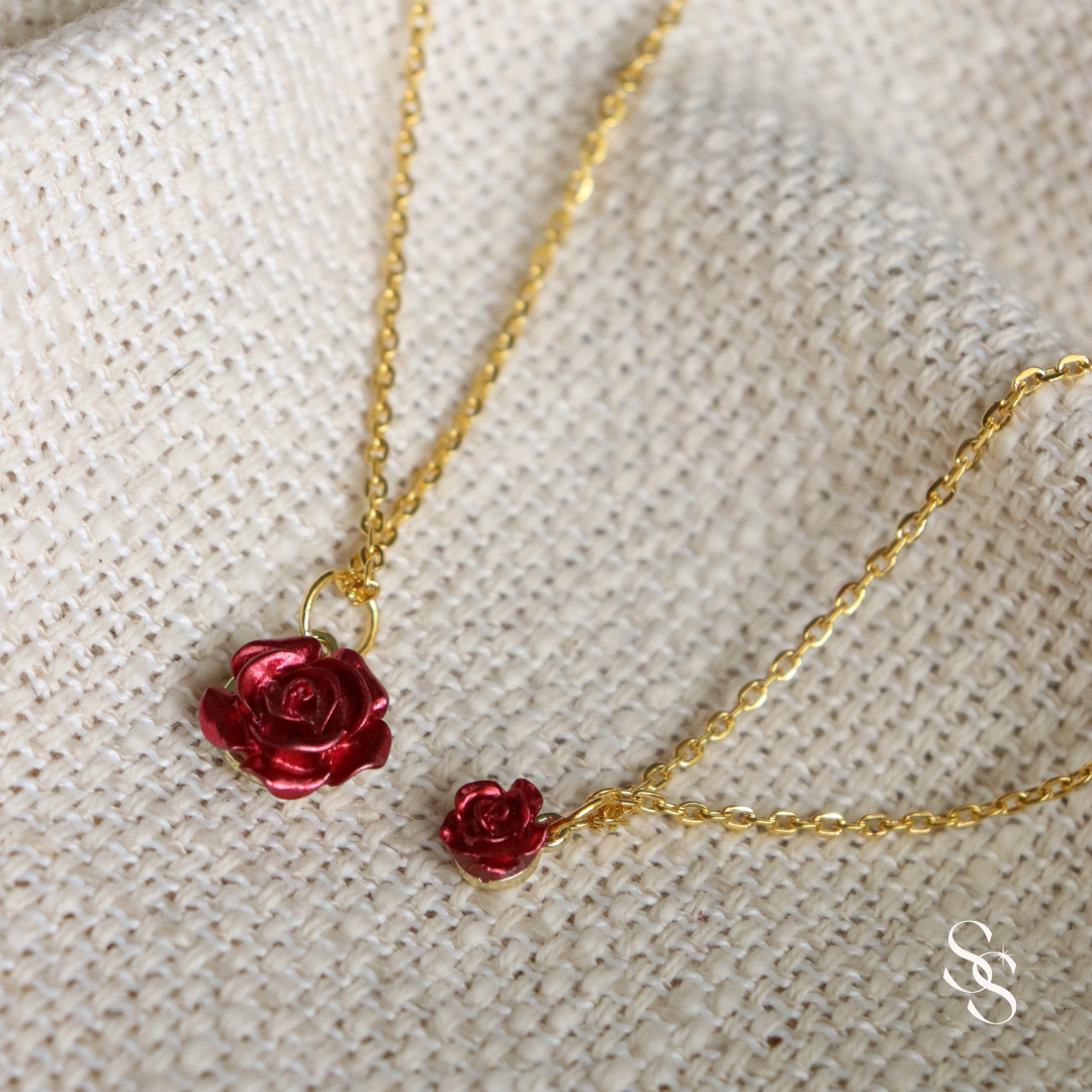 Blooming Bond Necklace Set