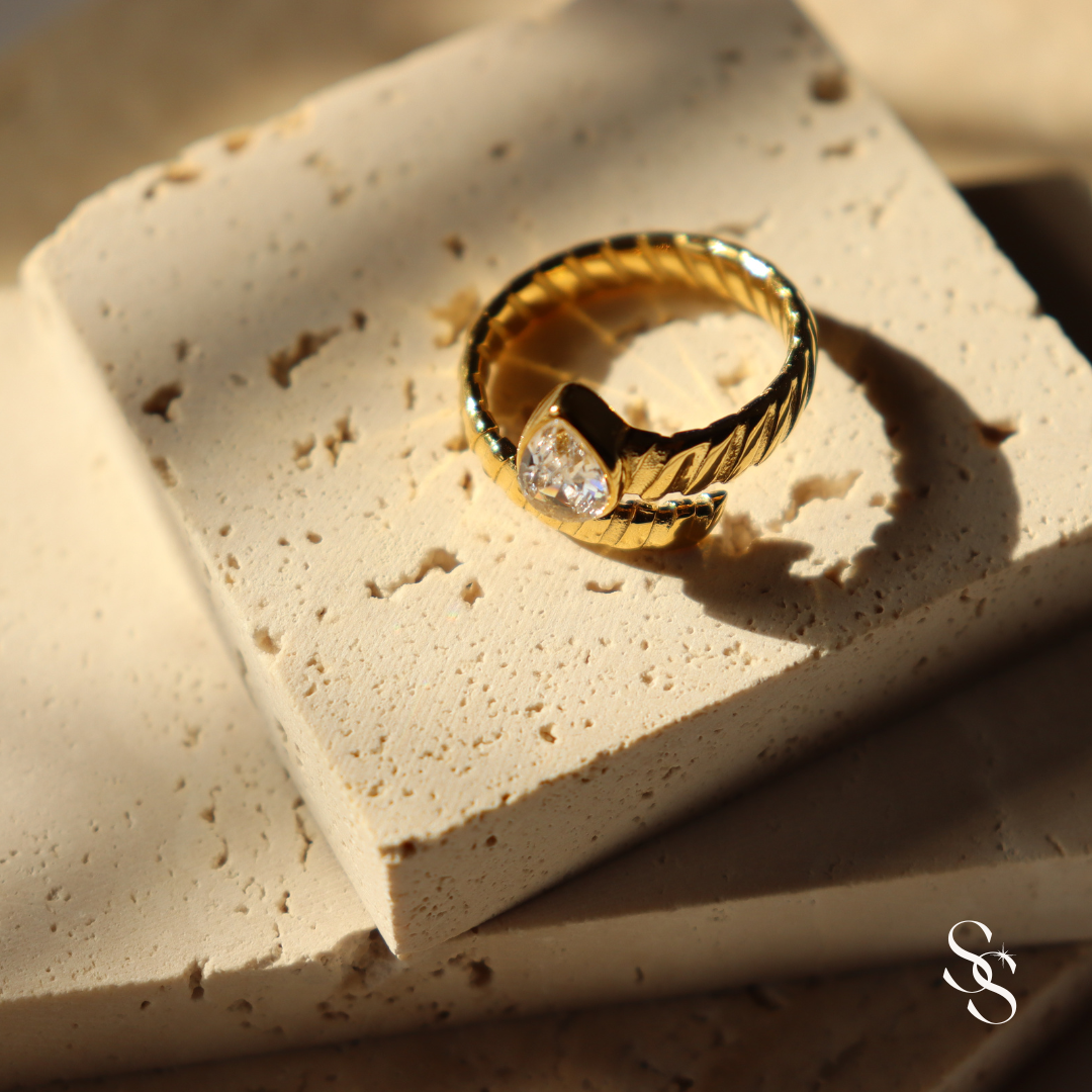 Legacy Ring