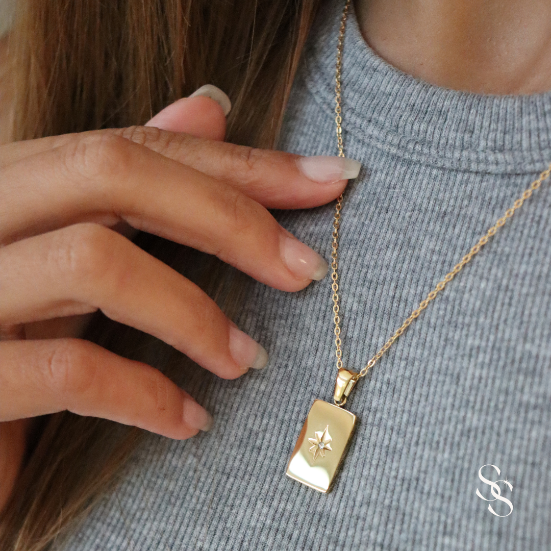 Golden Stellar Necklace