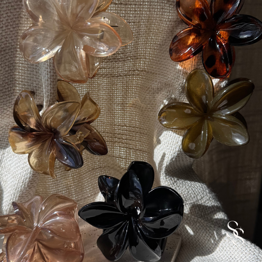 Flora Claw Clip