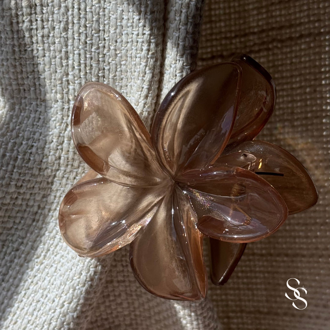 Flora Claw Clip