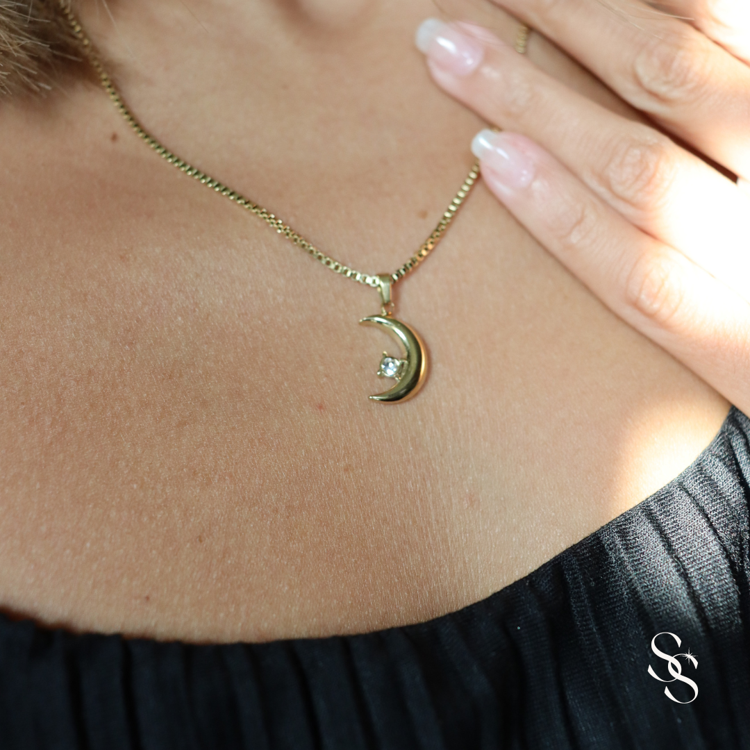 Dazzling Crescent Necklace