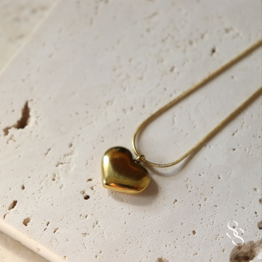 Graceful Heart Necklace